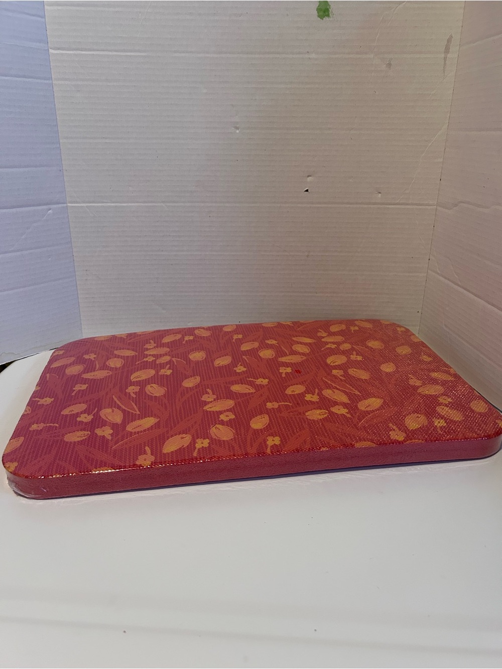 Waterproof Garden Kneeling Pad 18-3/4 “ x 11-3/4” x 1”  Memory EVA Foam
